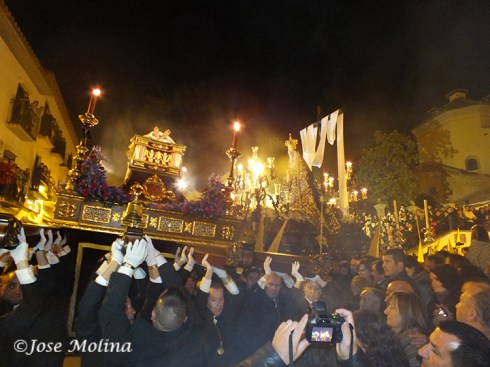 Fotos:  José Molina Hernández. 
Excelente crónica de la Semana Santa Accitana 2013
